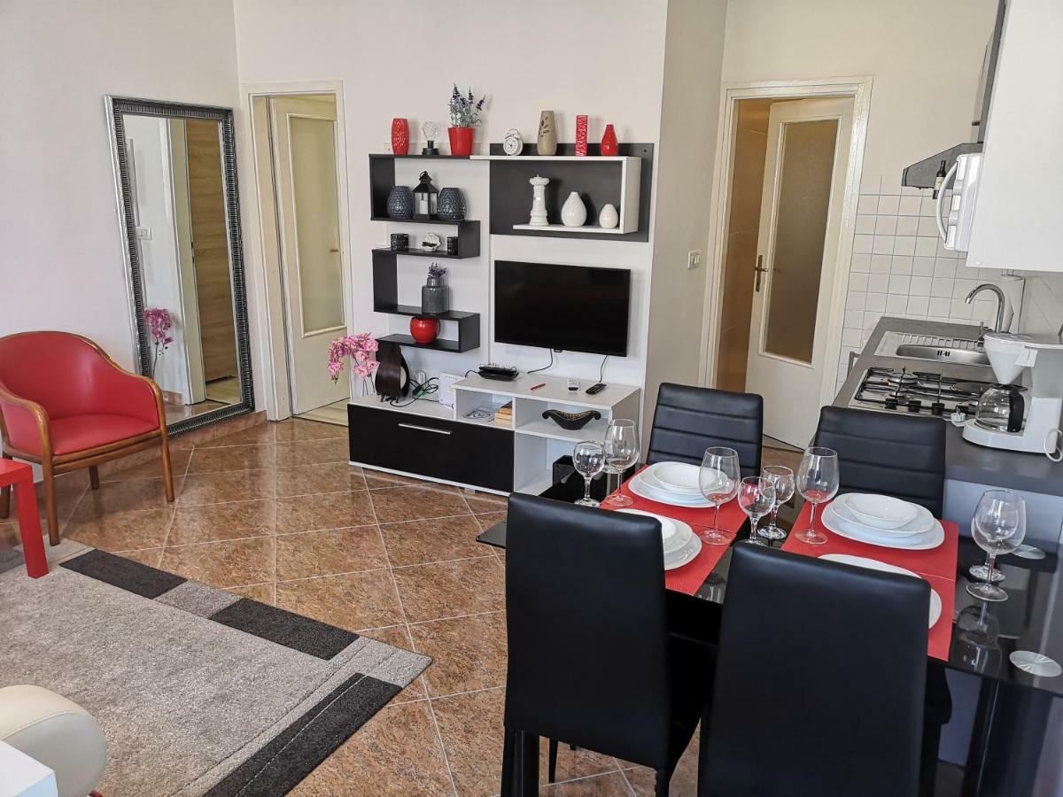 Studio Bi Apartment Умаг Екстериор снимка