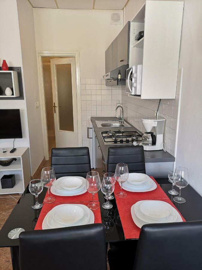 Studio Bi Apartment Умаг Екстериор снимка
